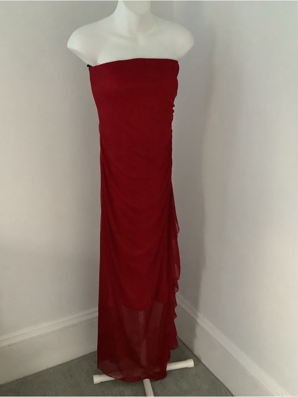 A. Byer Vintage Sparkly Red Strapless Gown Sz. Jr. L